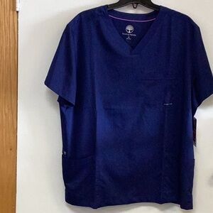 Men’s Scrub Top